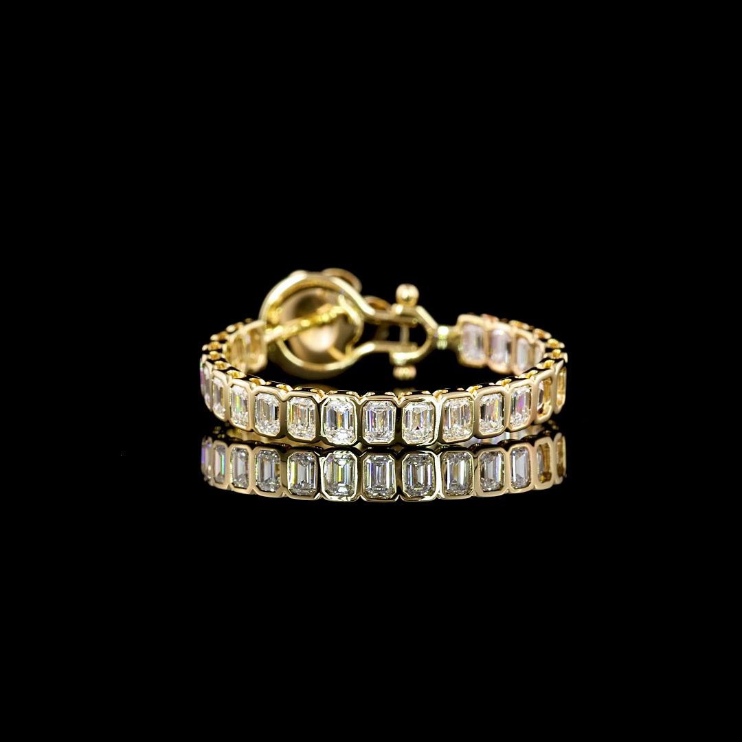 2.57 Cts 14K YELLOW GOLD Emerald Shape Omega Hoops Earring
