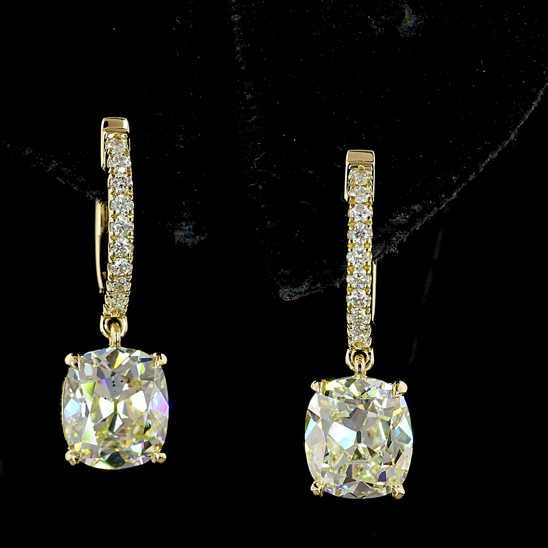 3.56 Cts 14K YELLOW GOLD Antique Cushion Shape Hanging Earring