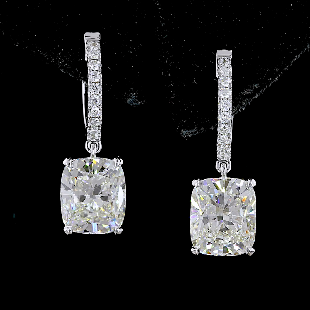 5.22 Cts 14K WHITE GOLD Cushion Shape Hanging Earring