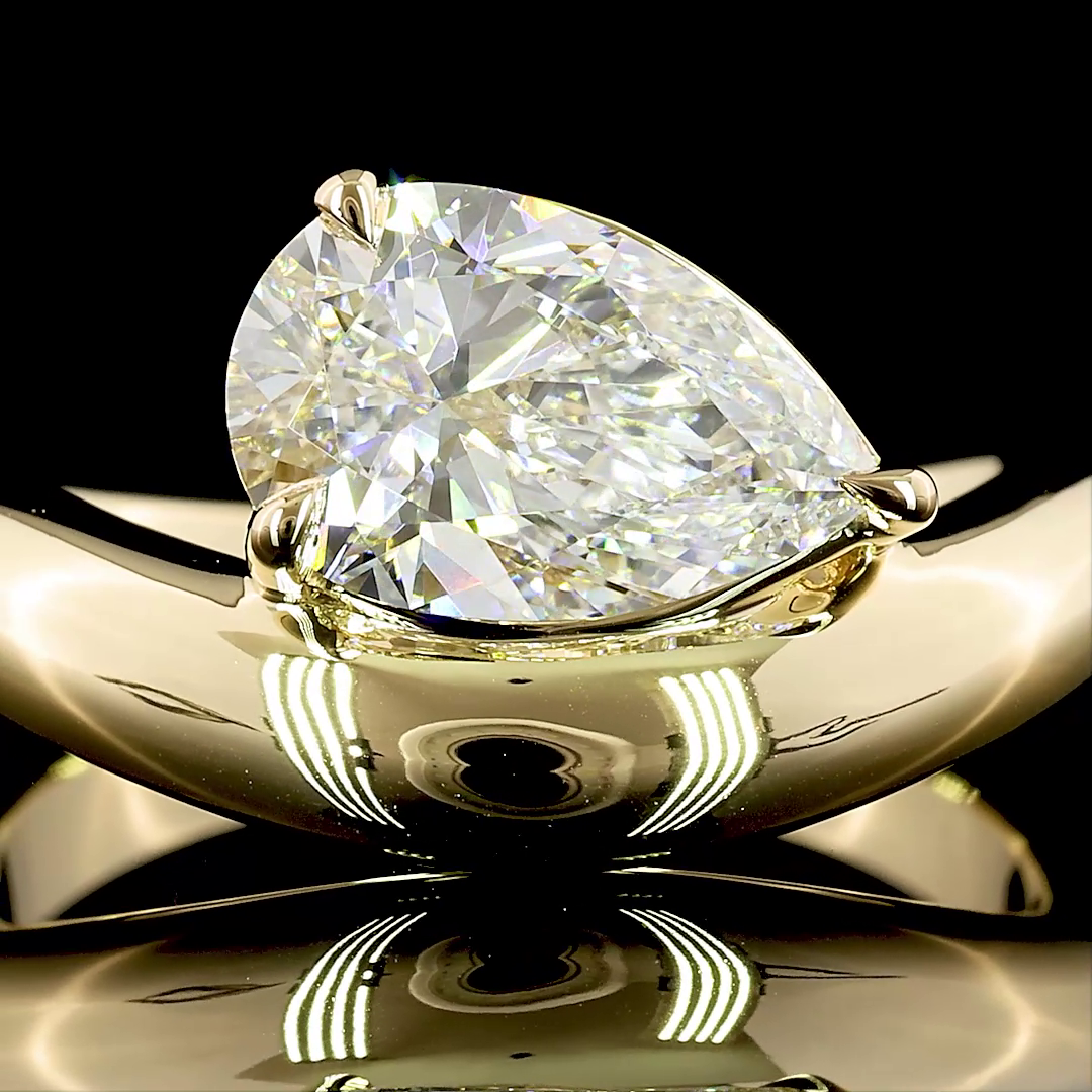 1.57 Cts 14K YELLOW GOLD Pear Shape Solitaire Ring