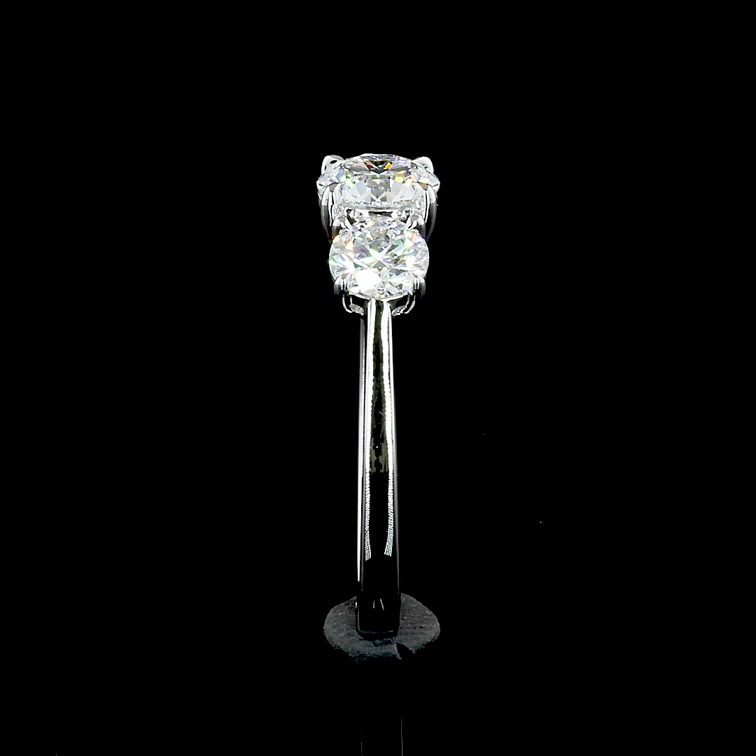 1.40 Cts 14K WHITE GOLD Round Shape 3 Stones Ring