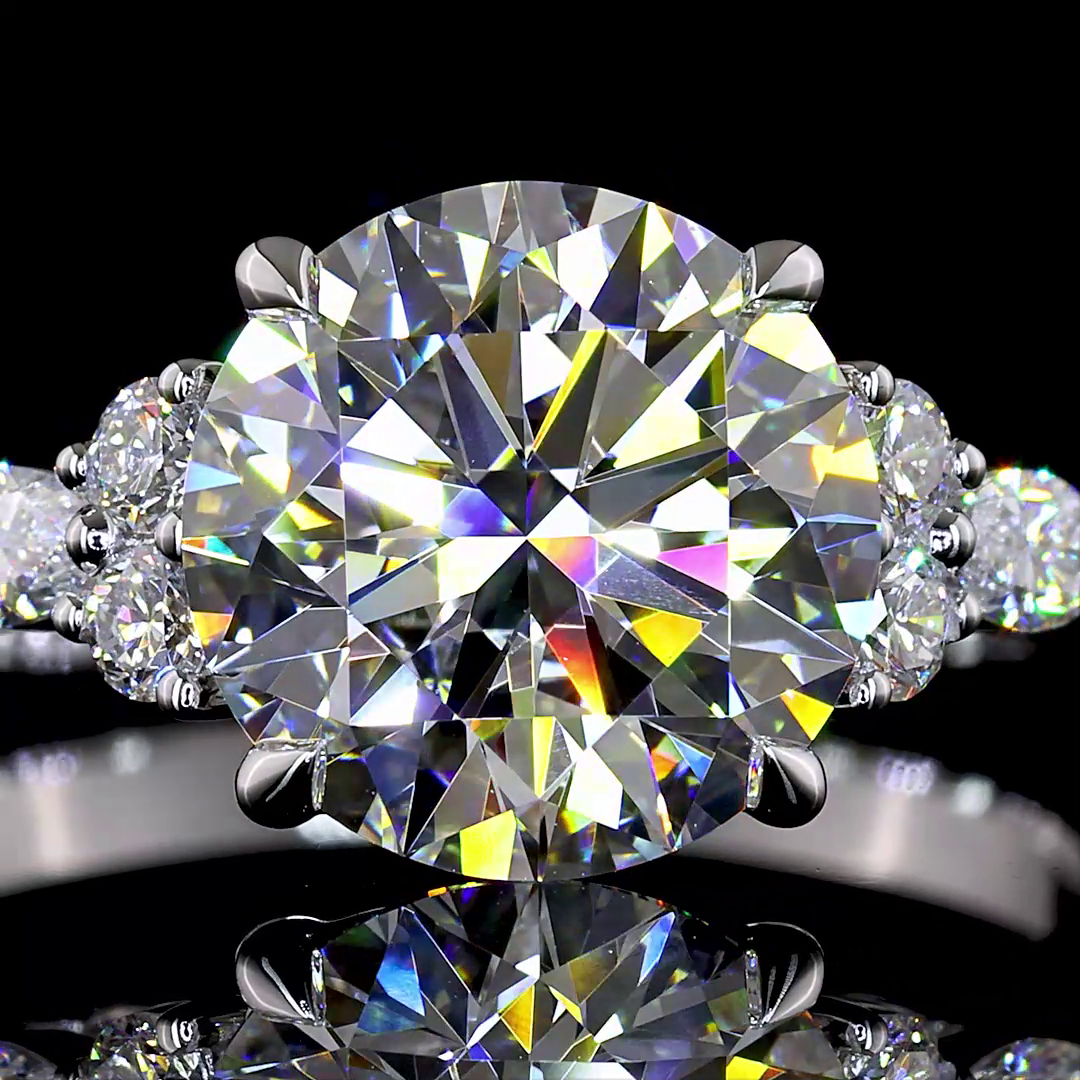 2.75 Cts 14K WHITE GOLD Round Shape Special Ring