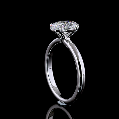 1.55 Cts 14K WHITE GOLD Oval Shape Solitaire Ring