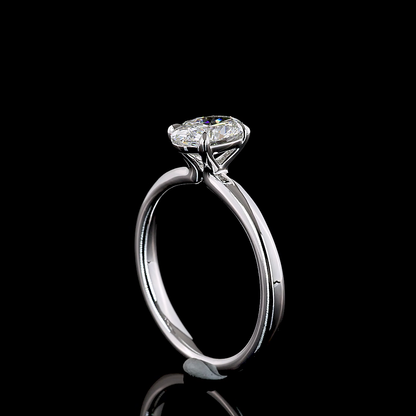 1.1 Cts 14K WHITE GOLD Oval Shape Solitaire Ring