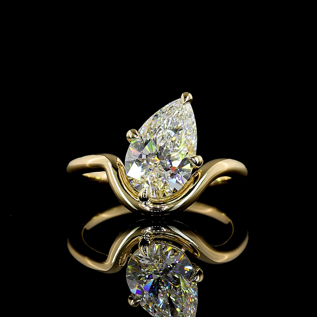 2.12 Cts 14K YELLOW GOLD Pear Shape Special Ring