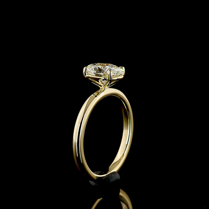 1.26 Cts 14K YELLOW GOLD Oval Shape Solitaire Ring
