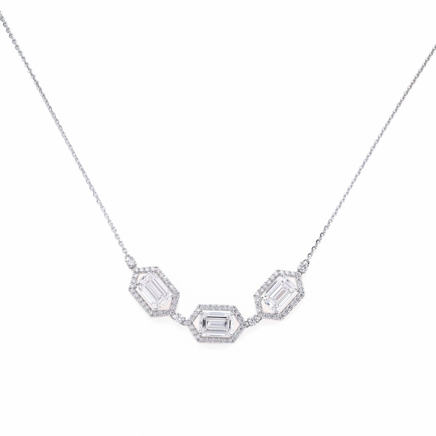 5.34 Ct Radiant Diamond Cluster Necklace with Mystic Halo for Women