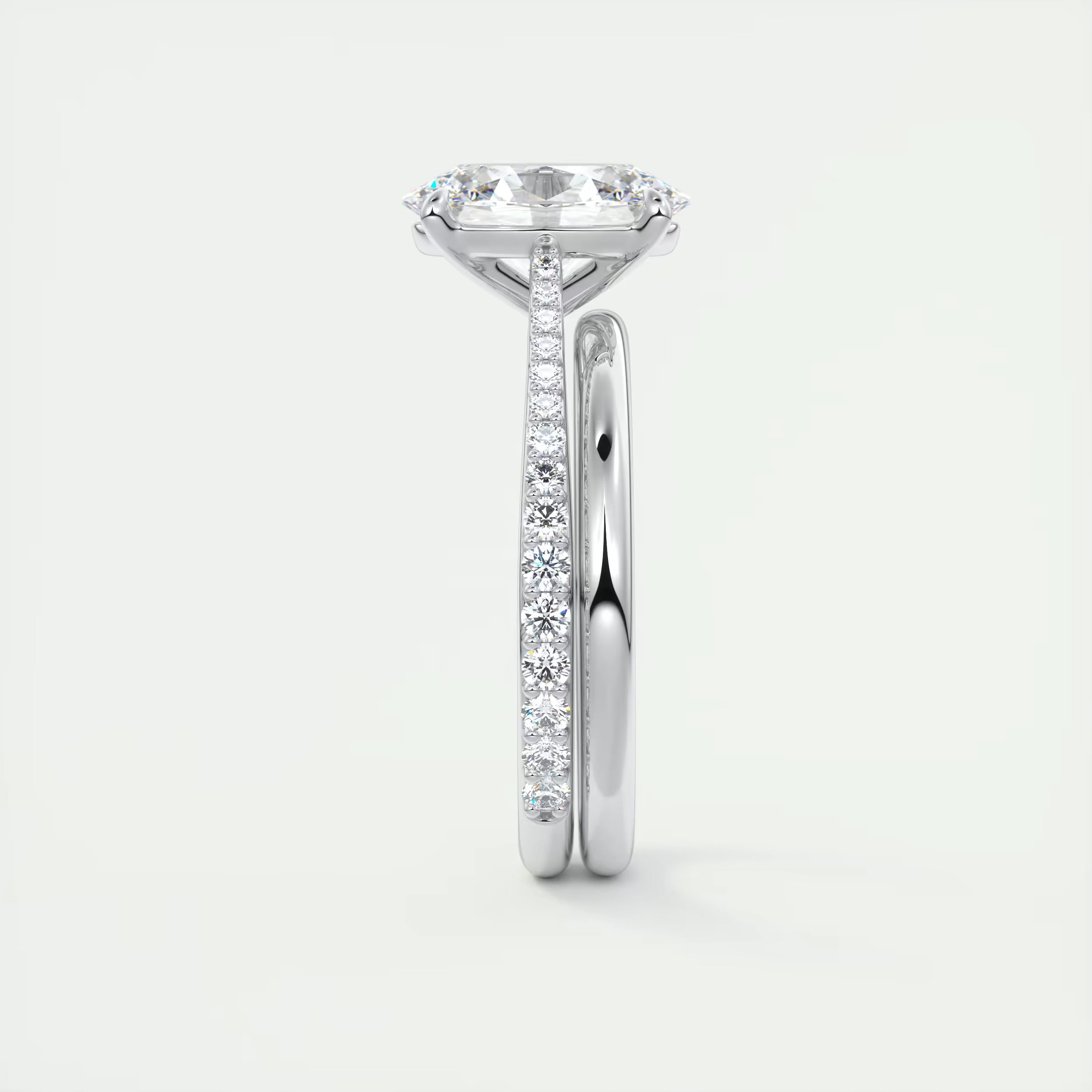 2.30 Ct The Cathedral Pavé Oval Solitaire Cathedral Pavé Setting Ring