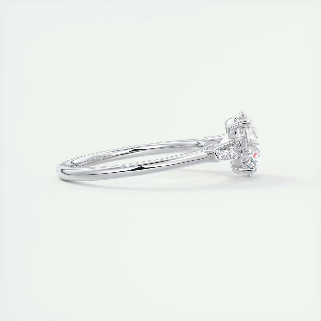 2.50Ct  Round Tapered Baguettes Diamond Solitaire Ring Engagement Ring